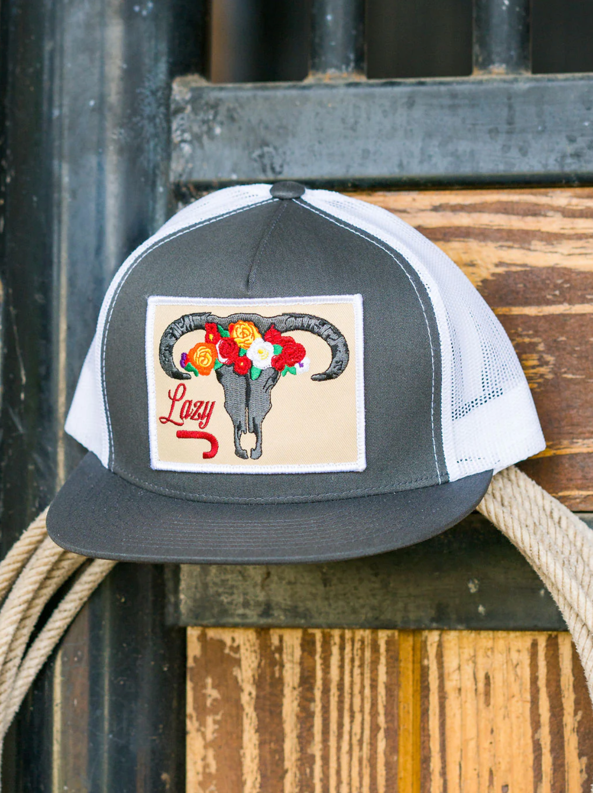 Gorras Lazy J MULTI Calavera y Flor