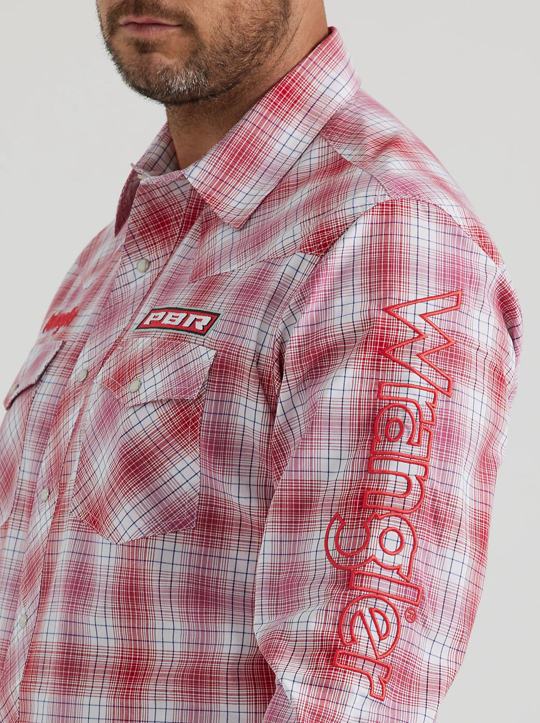 MENS PBR LOGO LONG SLEEVE PLAID WESTERN SNAP SHIRT:CHERRY PLAID