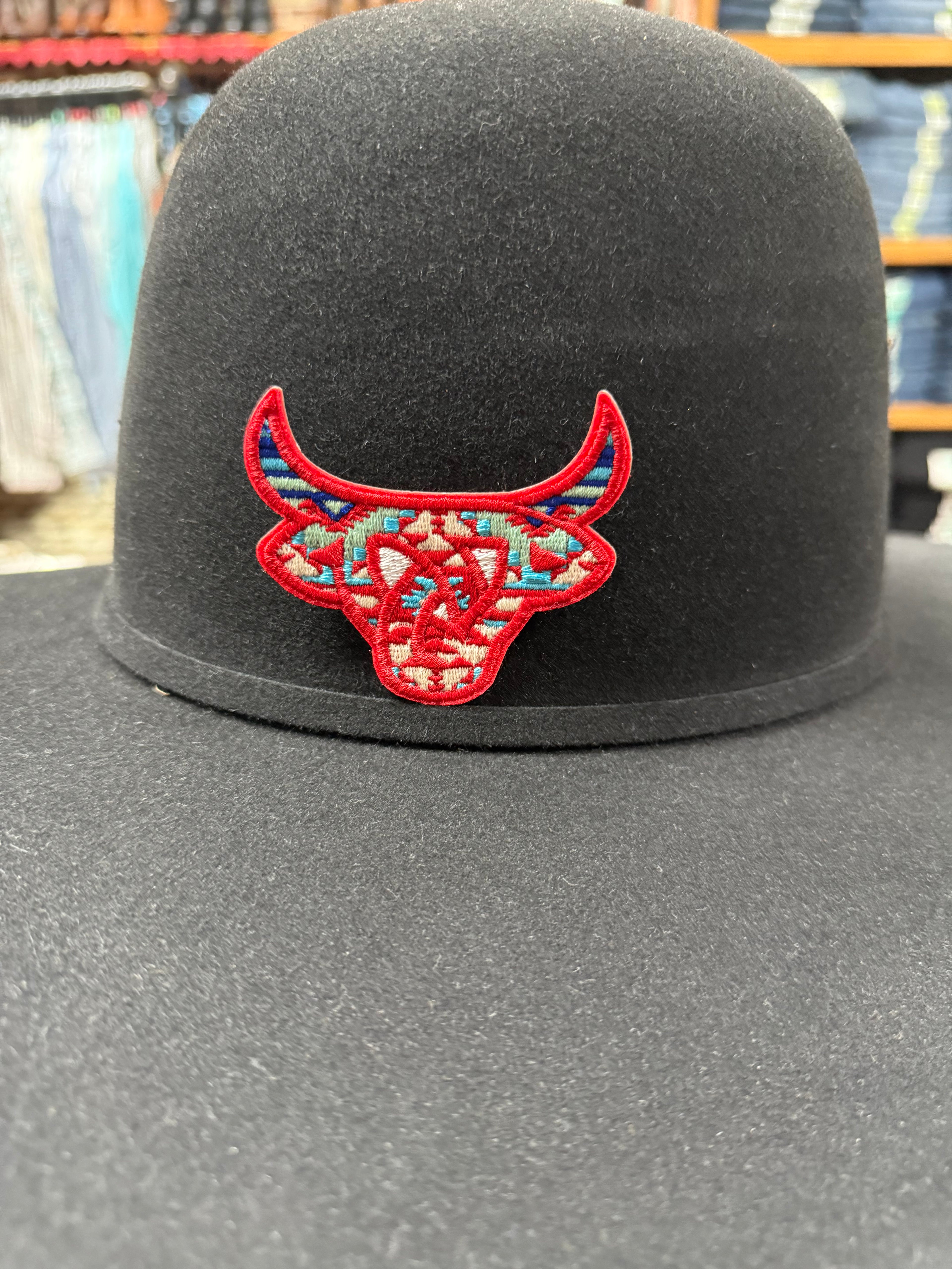 Parche de toro Maya con ternero perdido